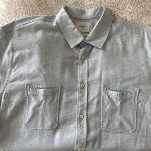 Billy Reid short sleeve casual shirt size extra extra large. Color detail.